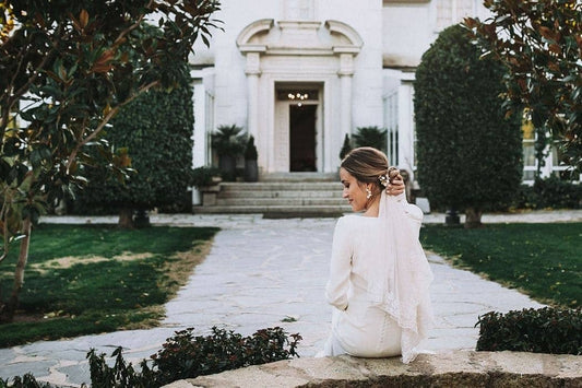 PENDIENTES BLANCOS PARA BODAS CON ENCANTO (2)
