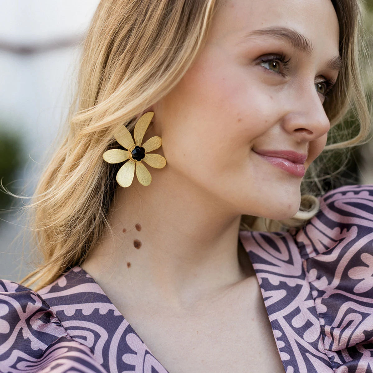 Pendientes Flor Jadea Negro