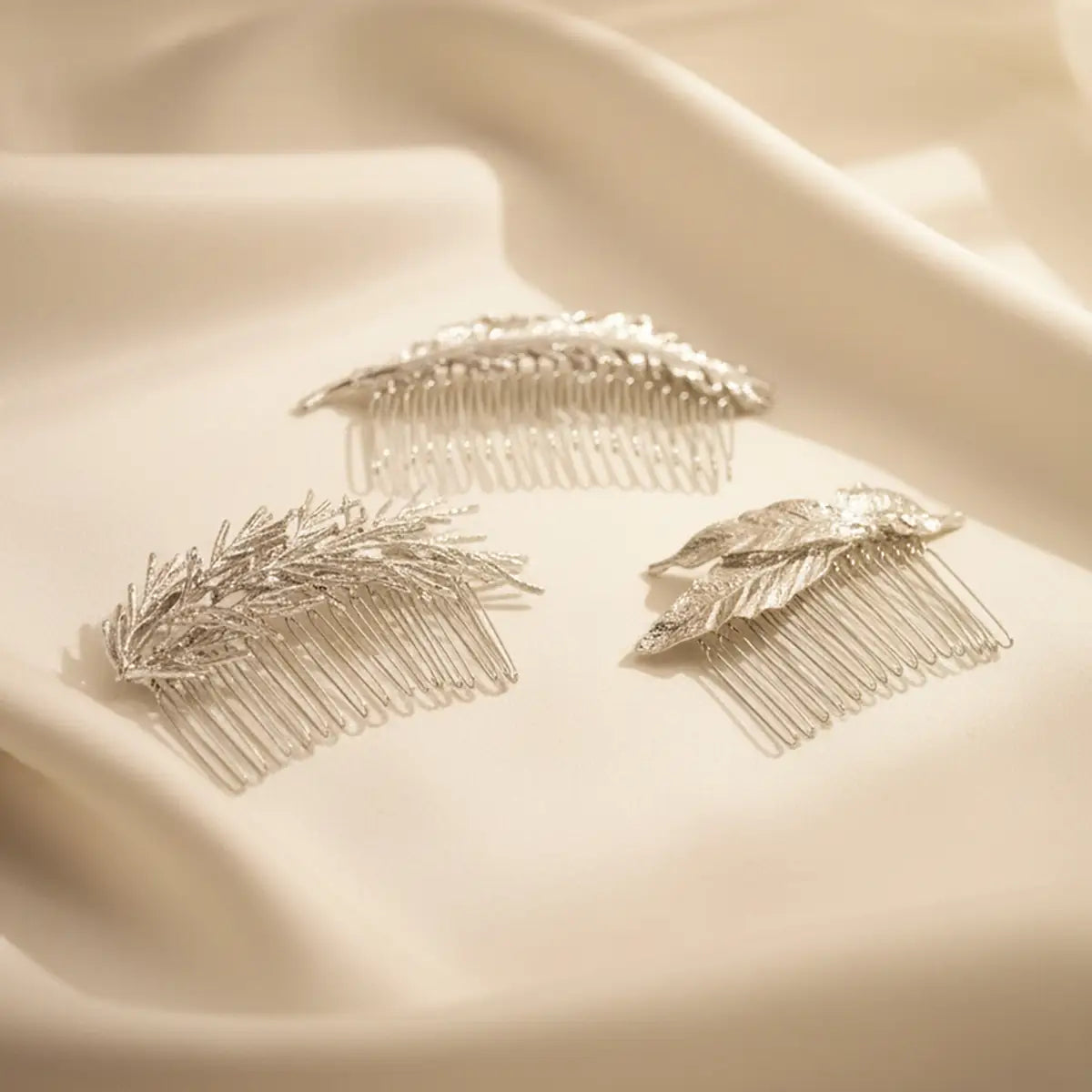 Peinecillo Grande Pluma Plata