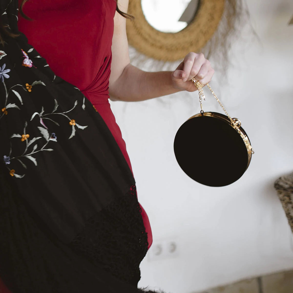 Bolso Circular Flores Negro Multicolor