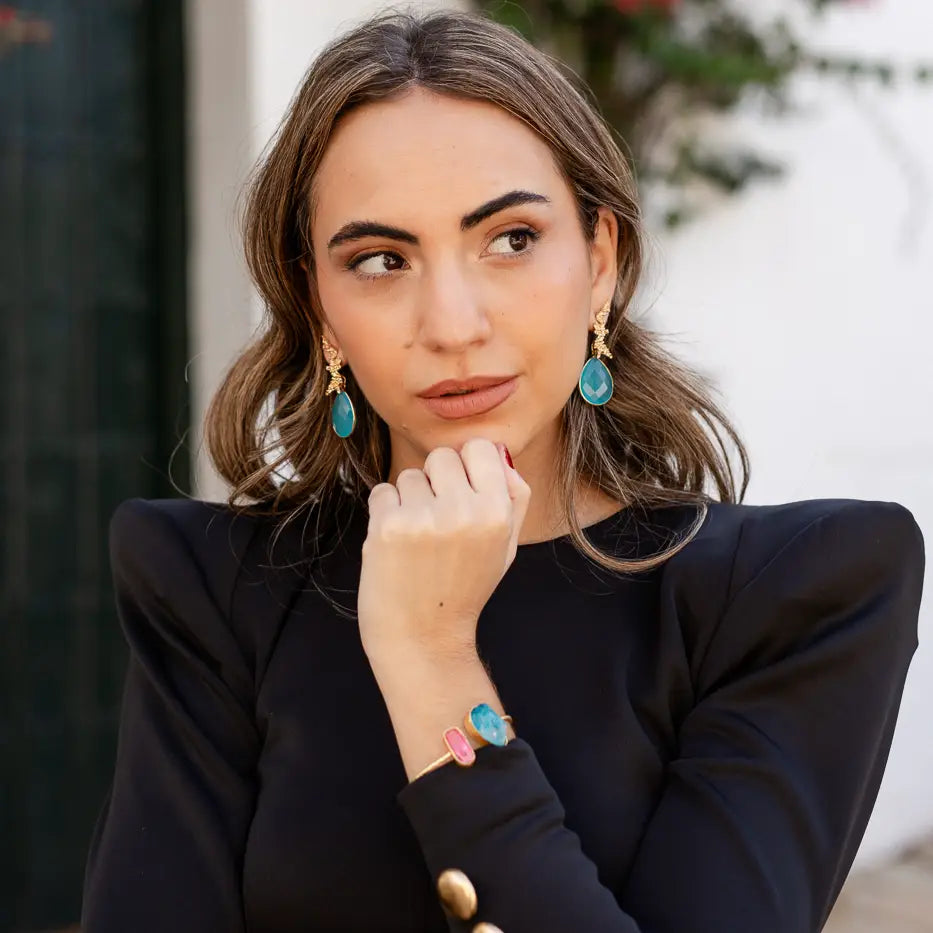 Brazalete Caliza Rough Azul y Fucsia