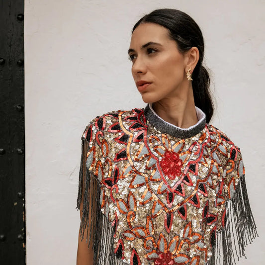 Capa Joya Elvy Gris perla, Dorado, Naranja y Rojo