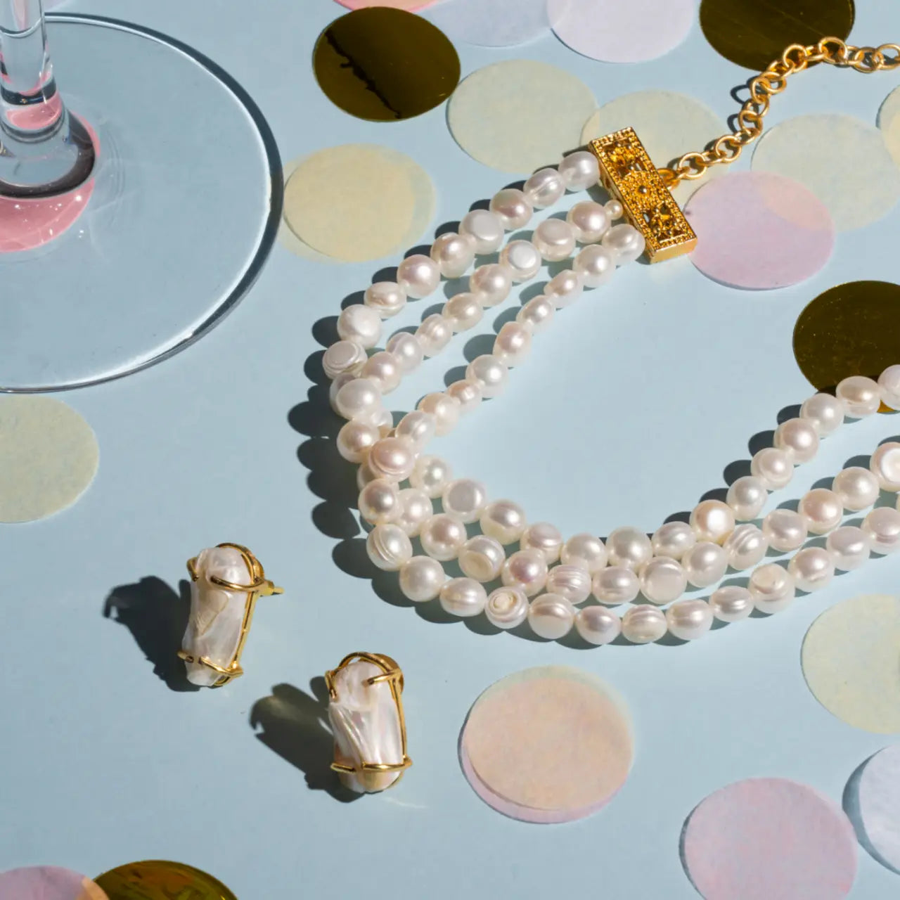 Choker Nauru Triple Perlas M