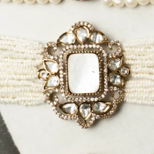 Choker Vintage Baline Mini Perlas