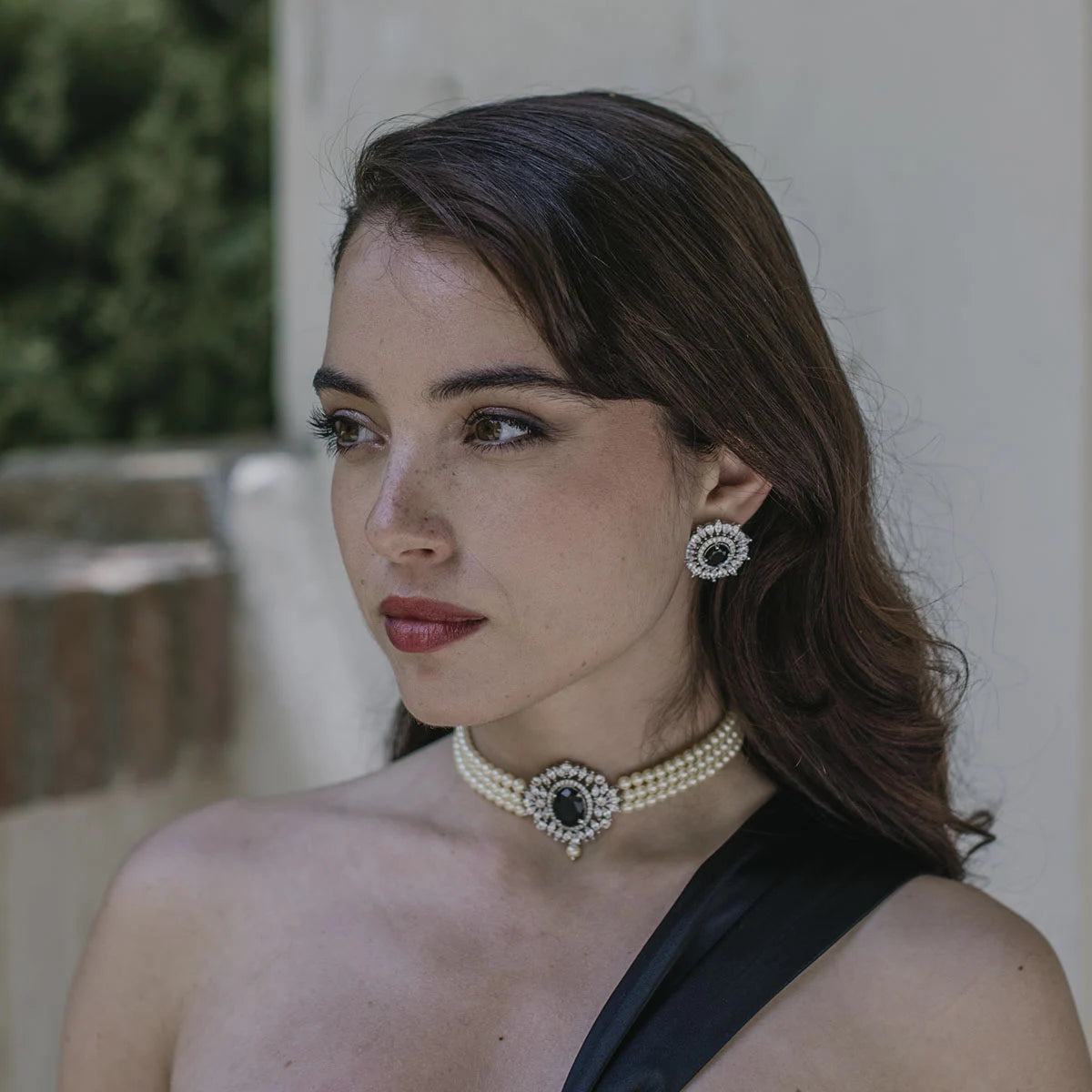 Choker Cella Plata Negro y Perlas