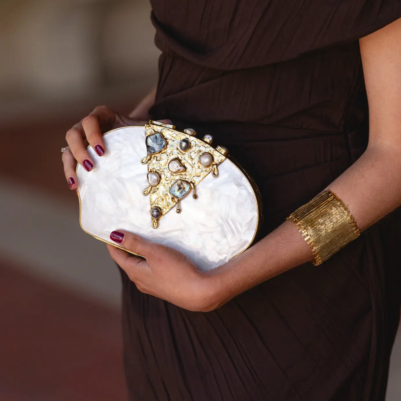 Clutch Deluxe Ecos de piedras Nácar
