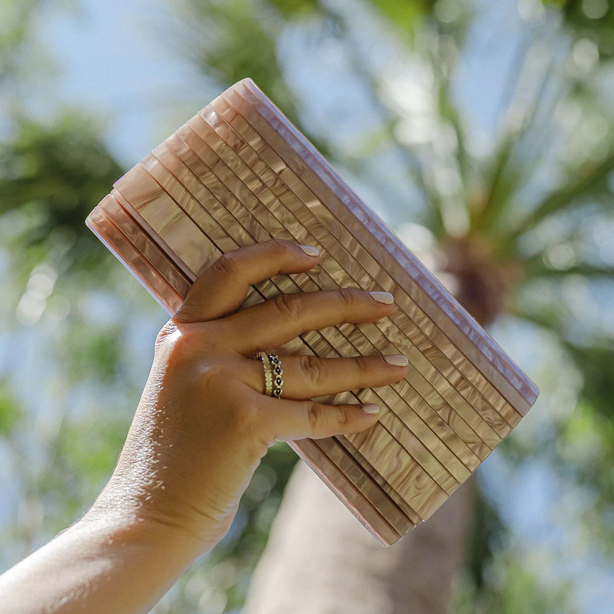 Clutch Petrona Gold