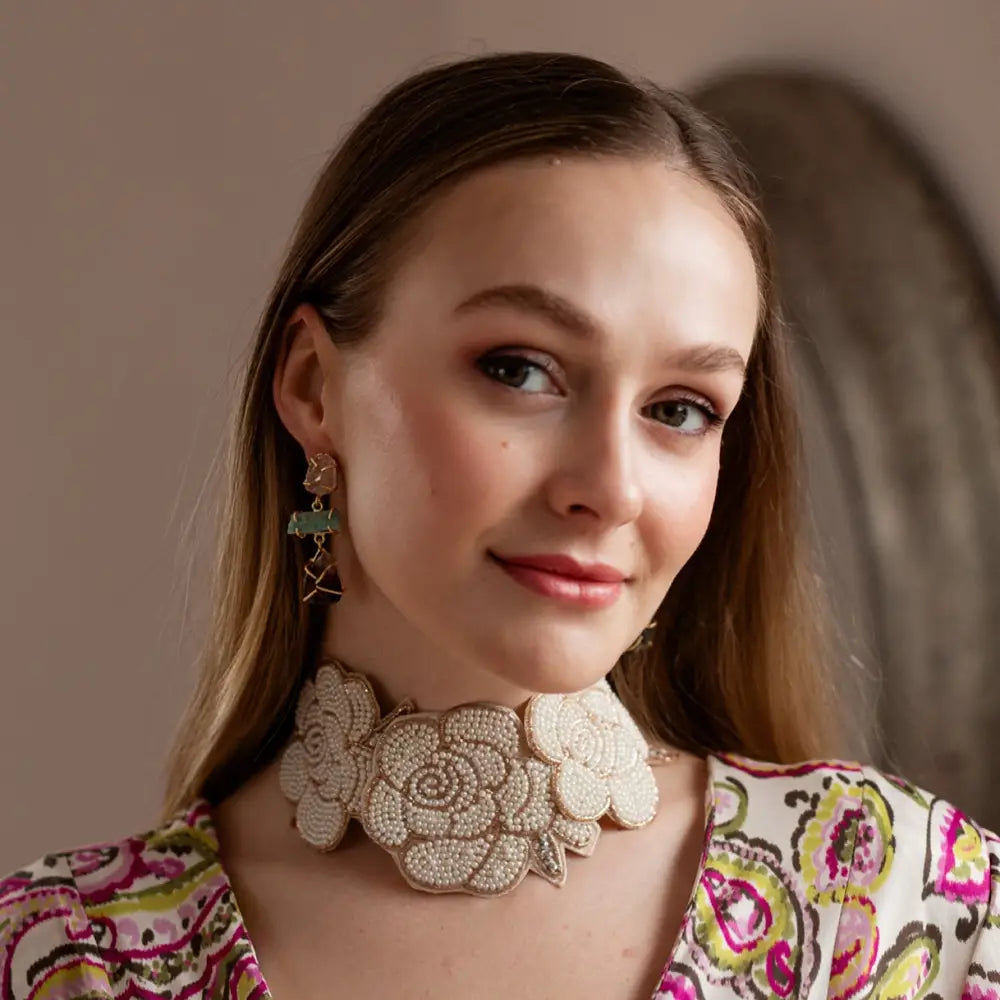 Collar Bordado Marfilia Blanco