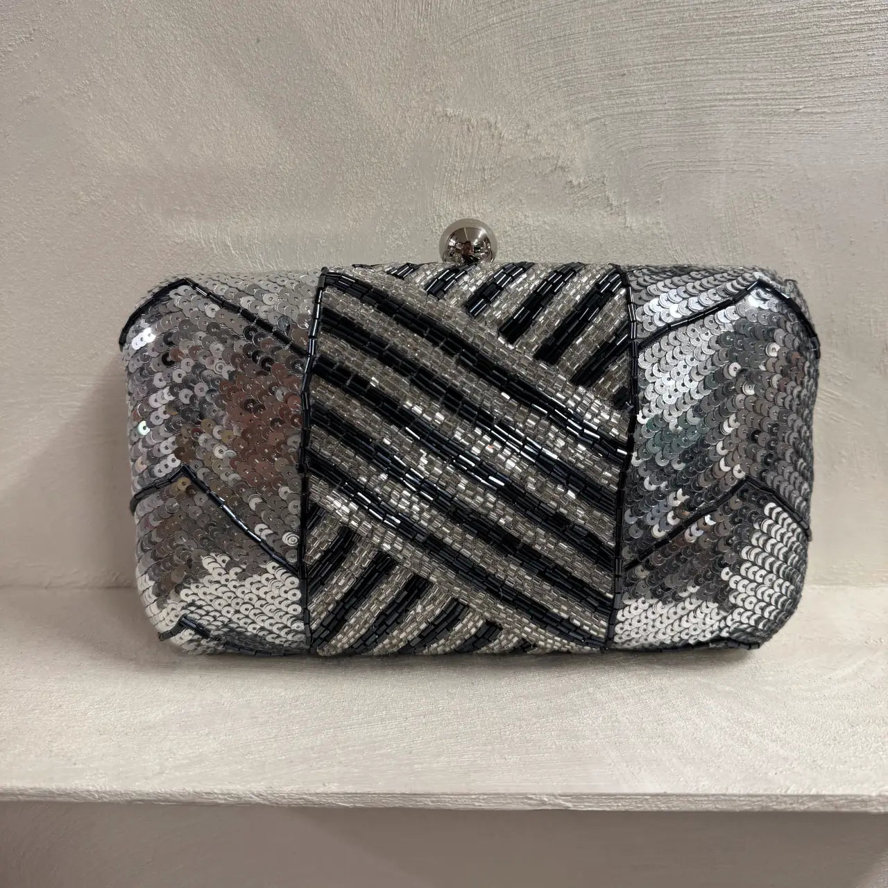 Bolso Lineé Plata y Azul Oscuro