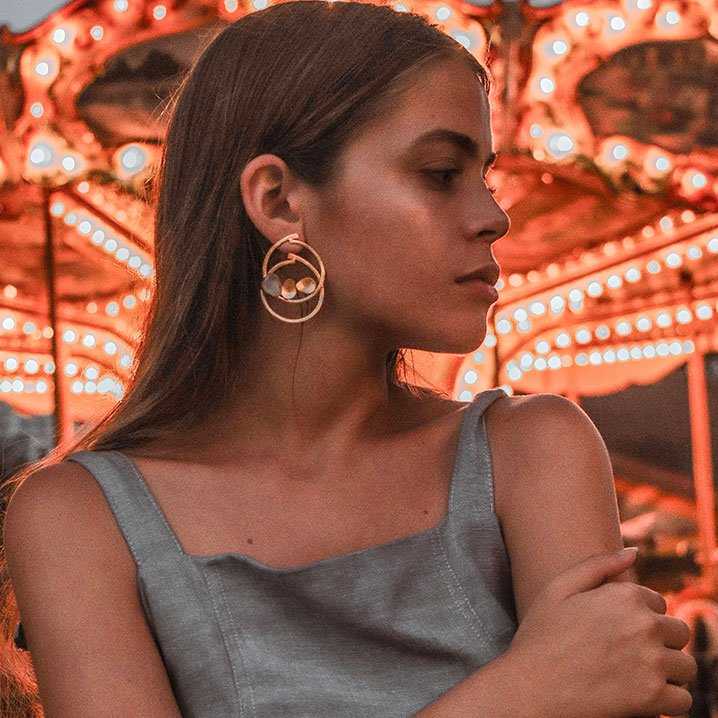 Pendientes Gran Nudum Piedra Lunar