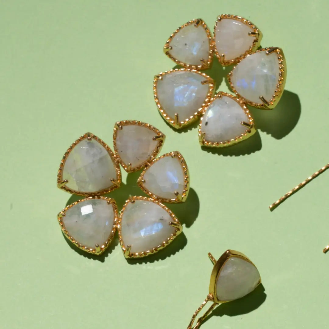 Pendientes Flor Cardona Piedra Lunar