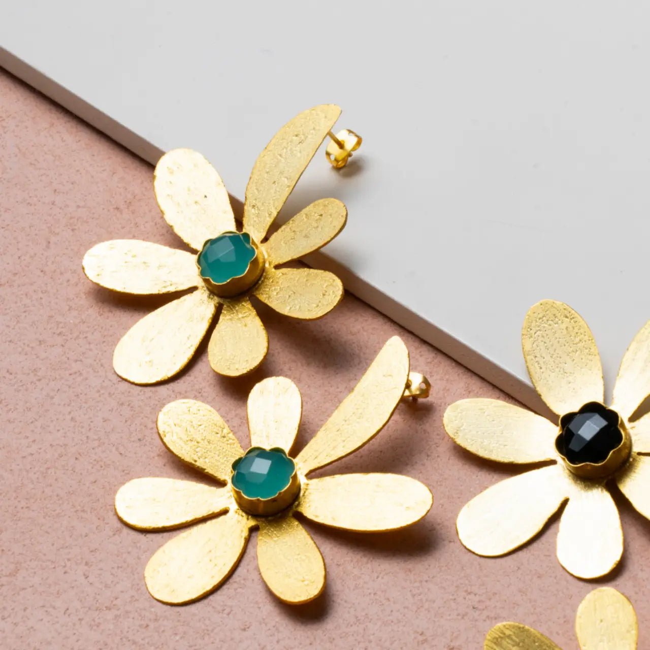 Pendientes Flor Jadea Verde agua