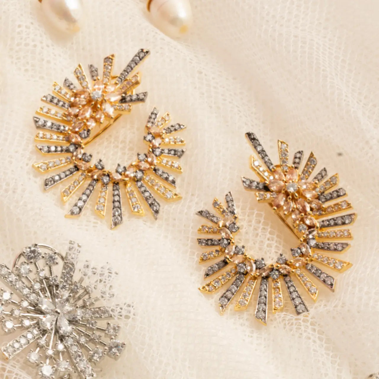 Pendientes Menester Cromo y Gold Shine