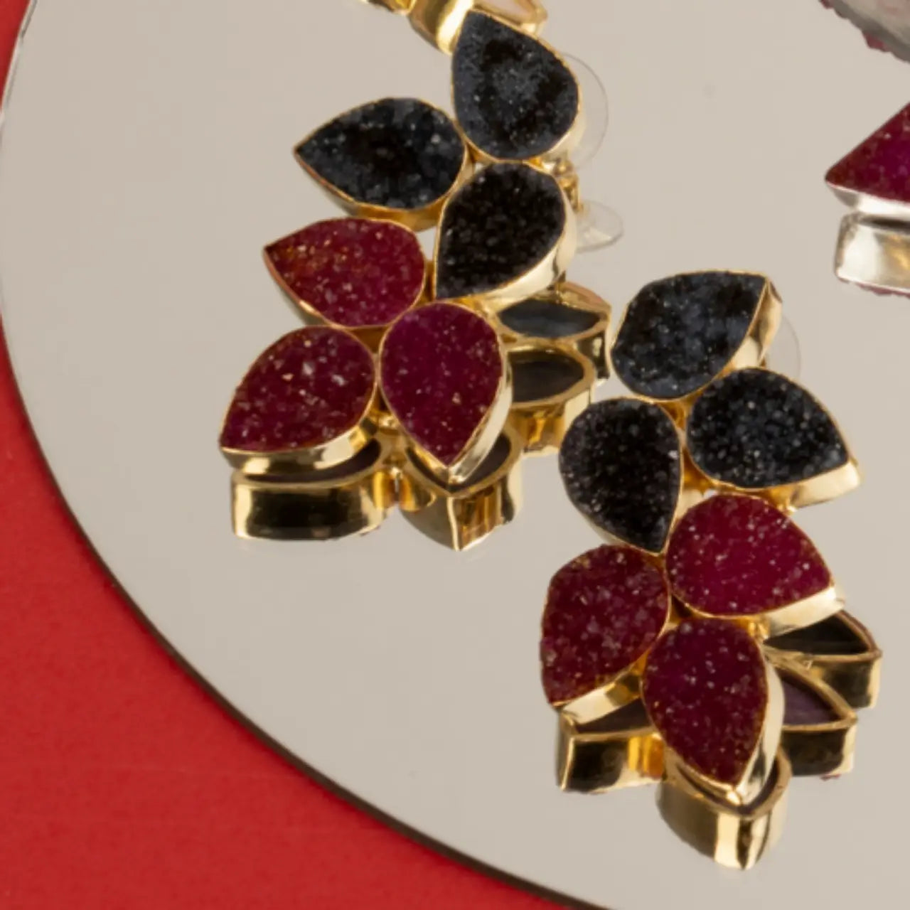 Pendientes Trópico Negro y Burdeos rosado