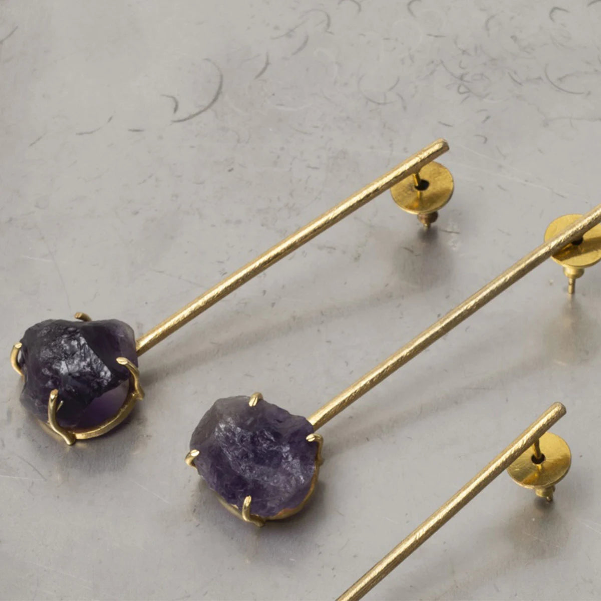 Pendientes Cristalia Rough Morado amatista