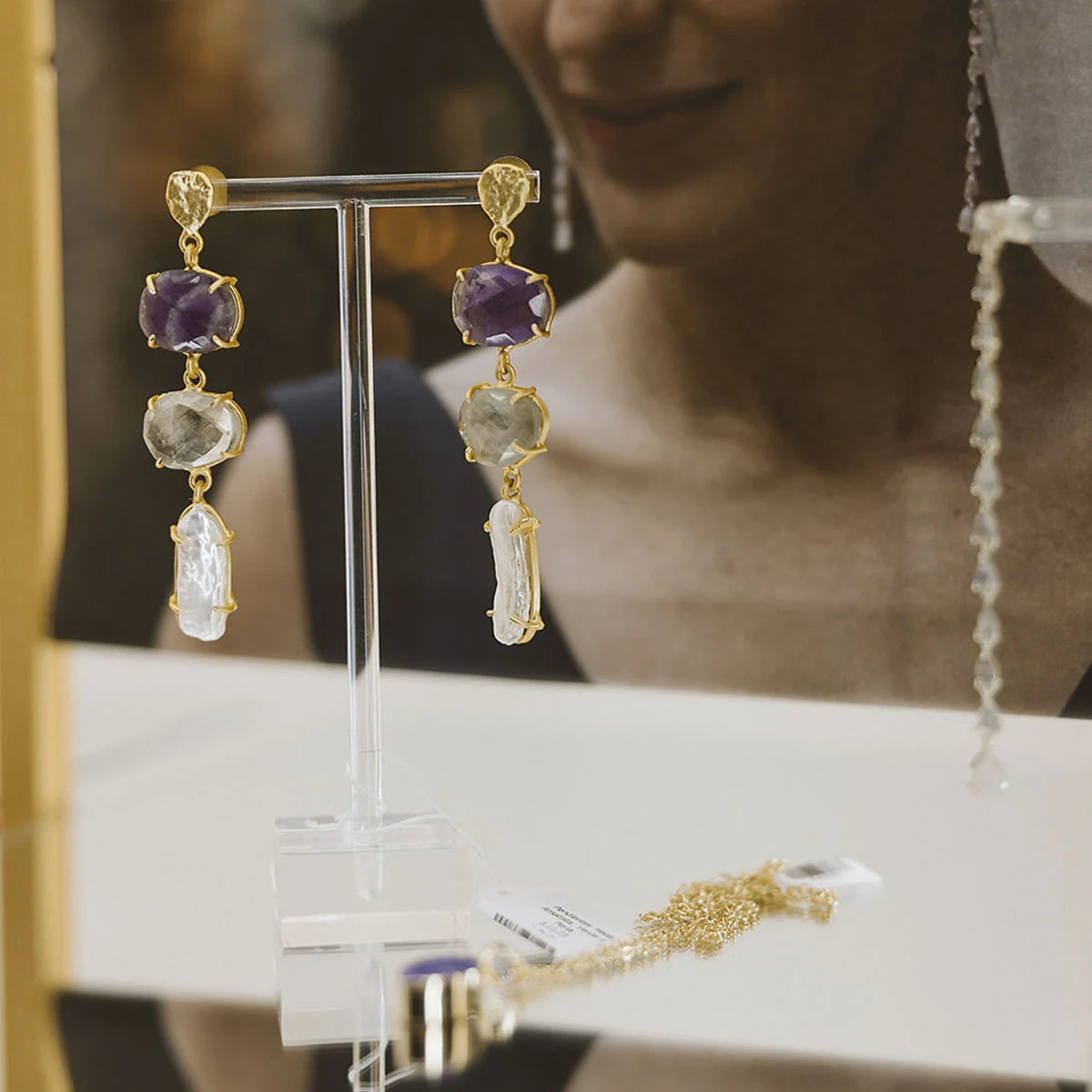 Pendientes Neda Morado Amatista, Verde y Perla