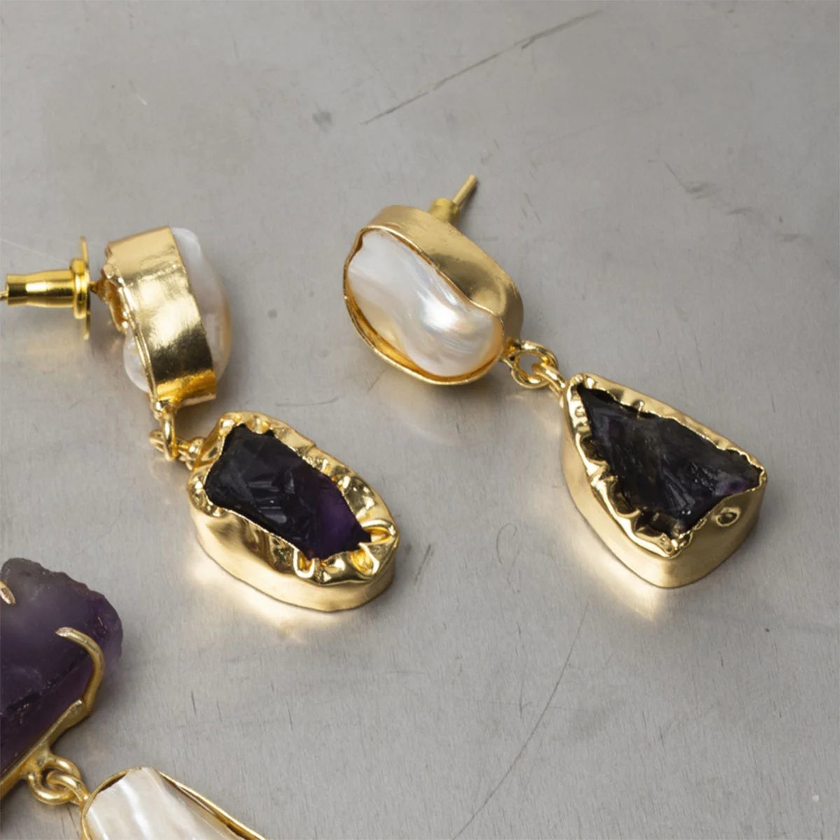 Pendientes Pusat Perla y Morado