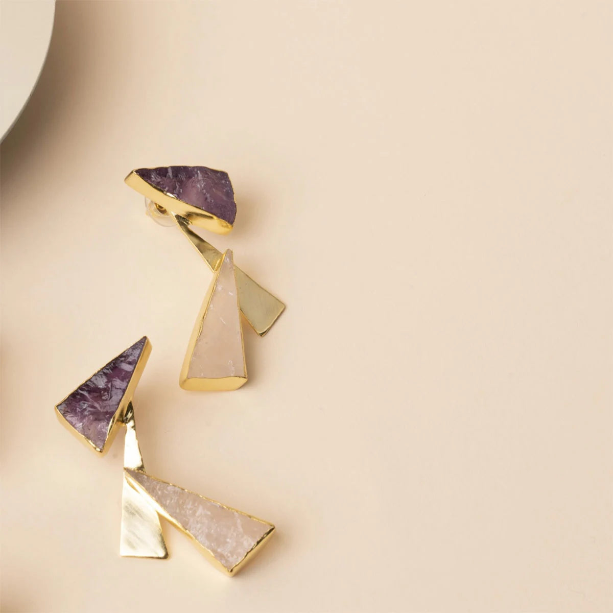 Pendientes Sayuri Ed. Limitada Rough Morado amatista y rosa cuarzo