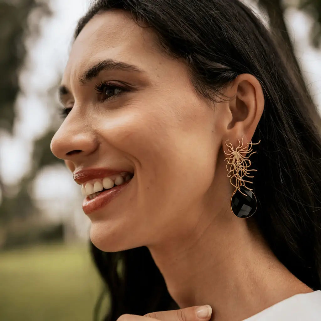 Matrix Set Medún and Tear Earrings Black