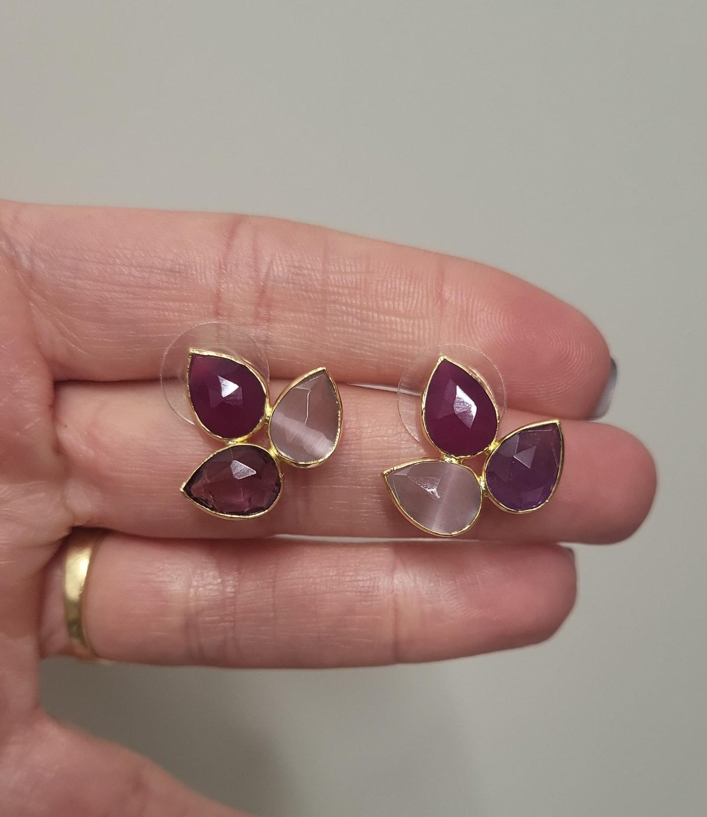 Pendientes Mini Yoga Ed. Limitada Morados