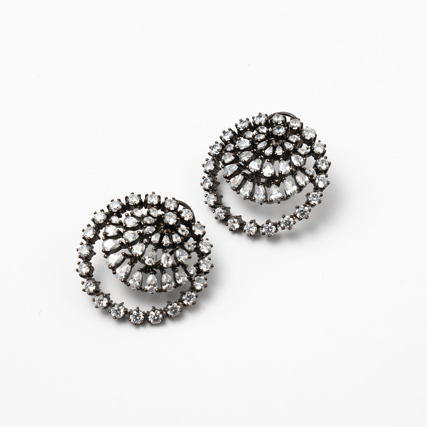 Venta Flash Vintage Pendientes Nelissa Ed. Limitada Cromo Shine