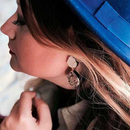 Pendientes Notredame Blanco y Marrón