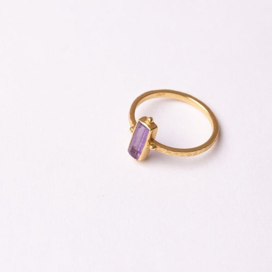 Anillo Oblong Morado Ed. Limitada