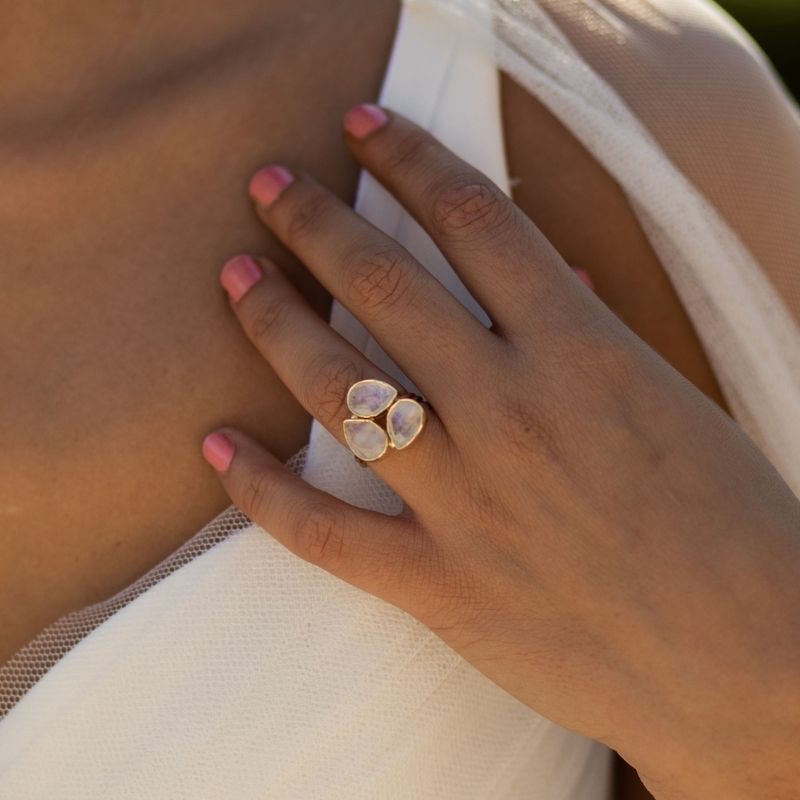 Anillo Platón Piedra Lunar