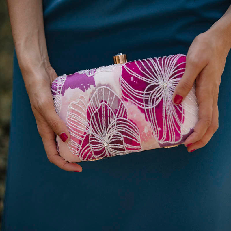 Bolso Lineas Florales Rosas y Morado
