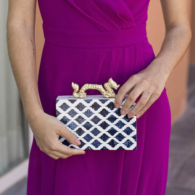 Clutch Dragón Pattern Azul