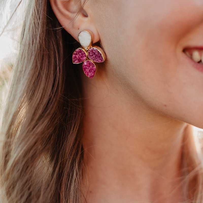 Pendientes Mairea Blanco y Fucsia mo