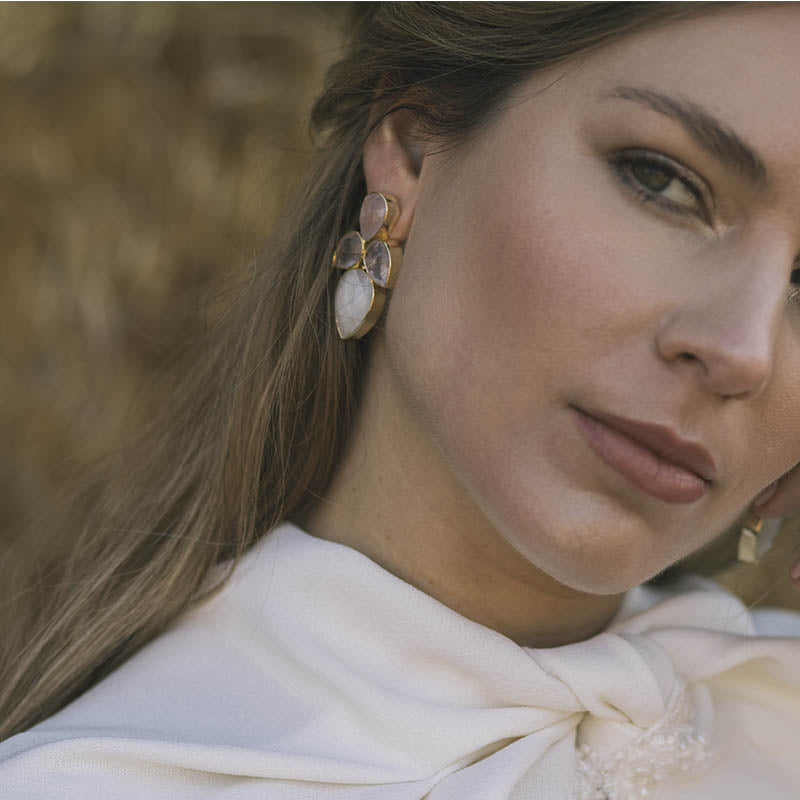 Pendientes Lirio Rosa cuarzo y Piedra Lunar