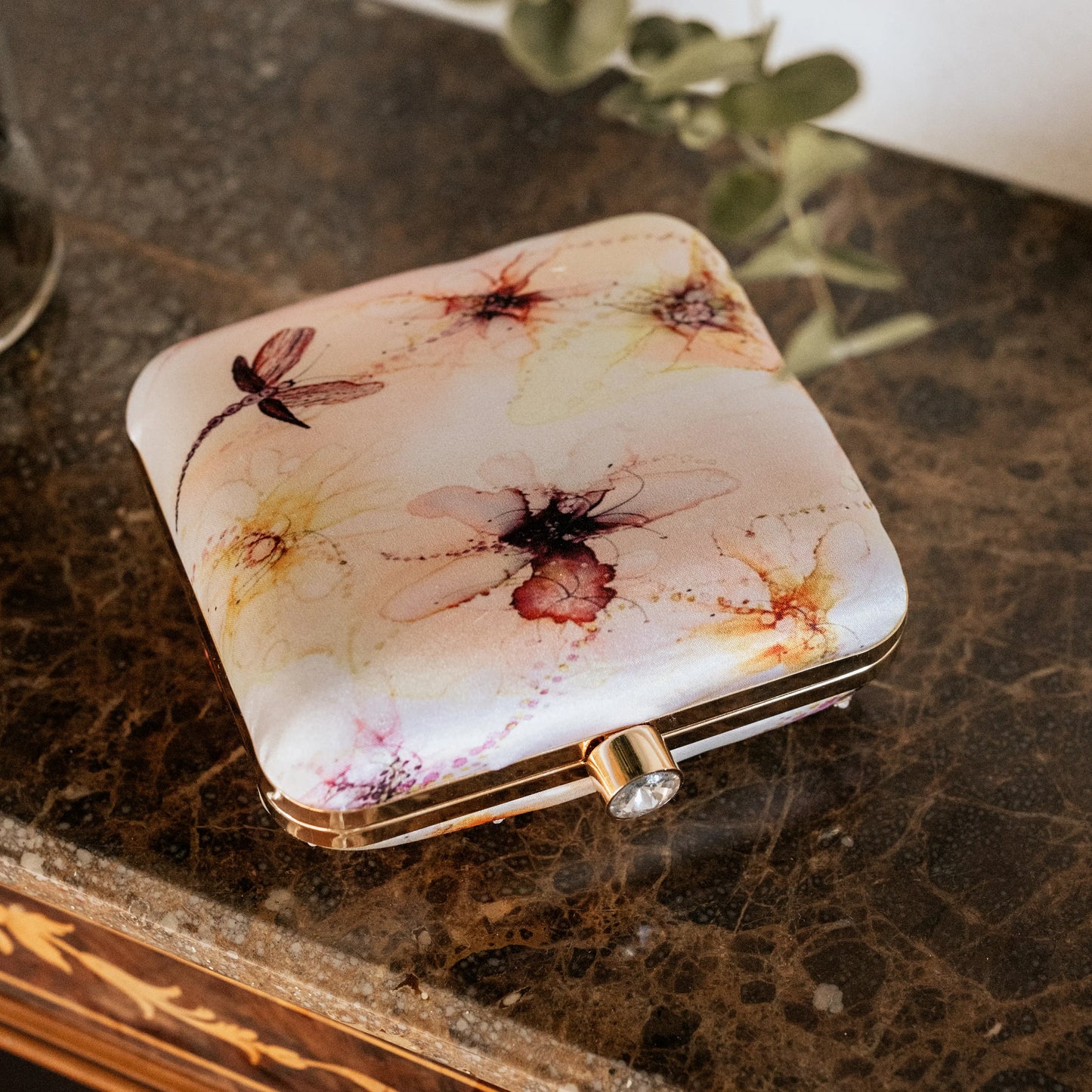 Bolso Cuadrado Nandi Rosas y Amarillo Soft