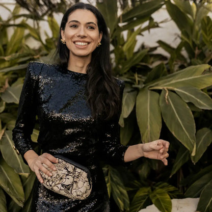 Bolso Nube Pequeño Scena Flor de línea Beige y Negro