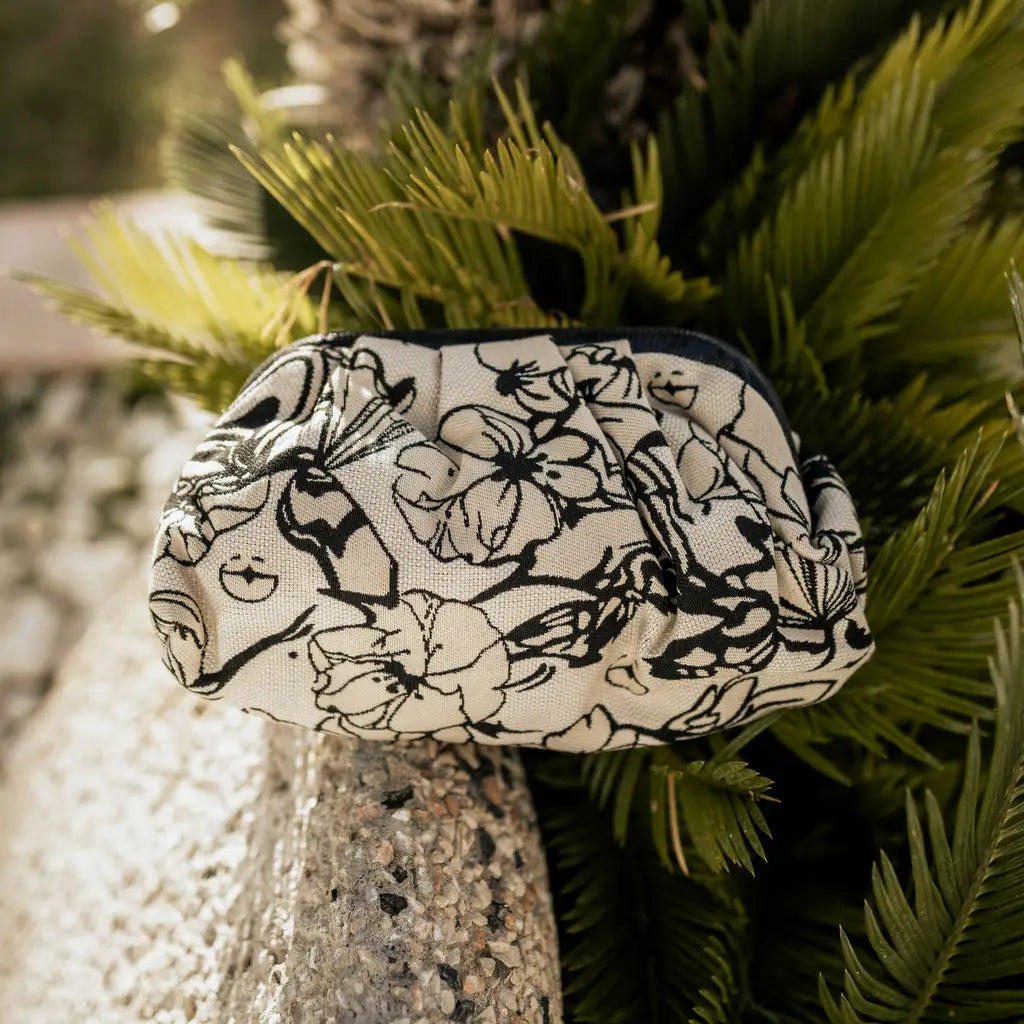 Bolso Nube Pequeño Scena Selvático Blanco y Negro