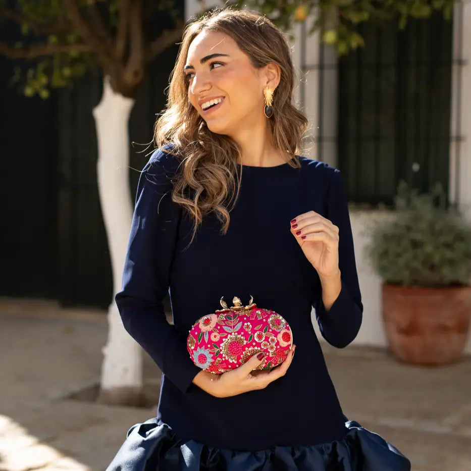 Bolso Ovalado Flor Garra Kali Fucsia