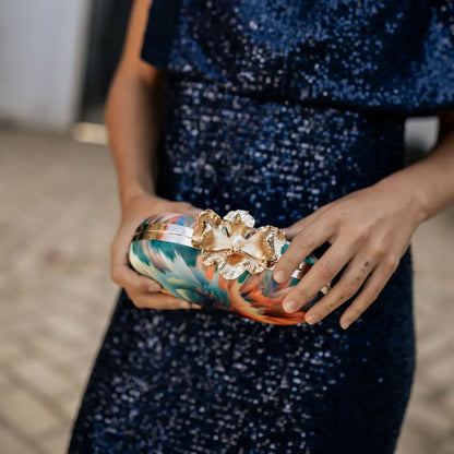 Bolso Ovalado Flor Garra Print Art Explosión Multicolor