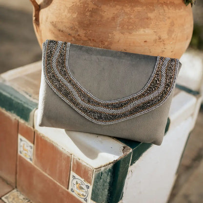 Bolso Sobre Delphine Gris