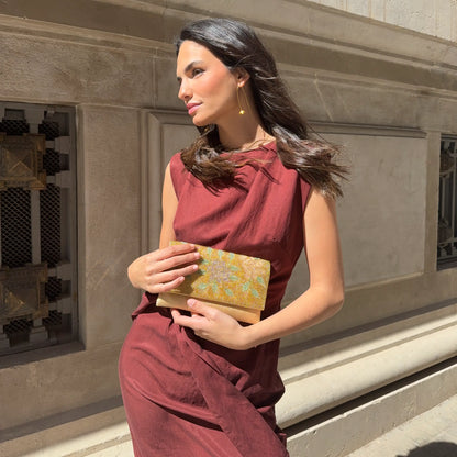Bolso Sobre Petalina Dorado