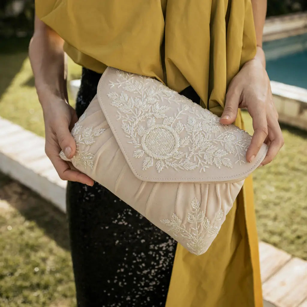 Bolso Sobre Sabina Crema