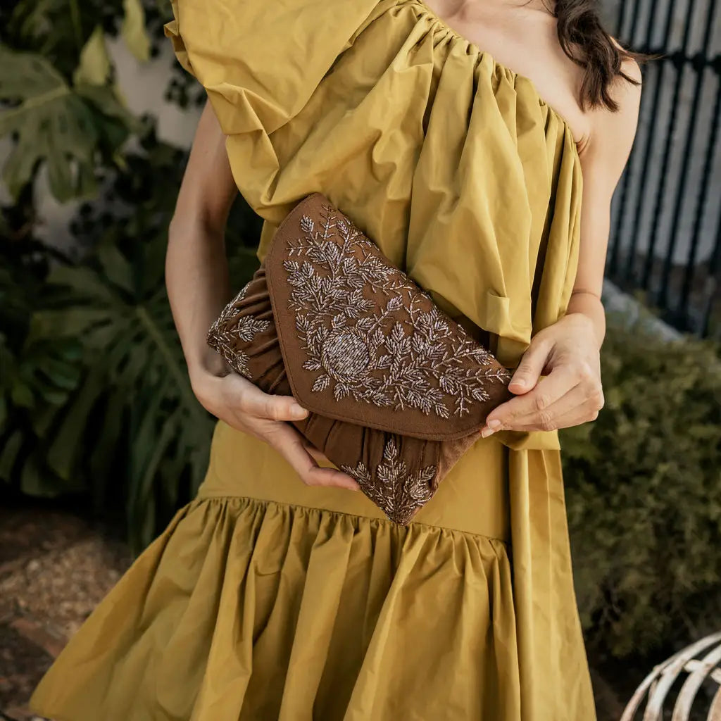 Bolso Sobre Sabina Marrón