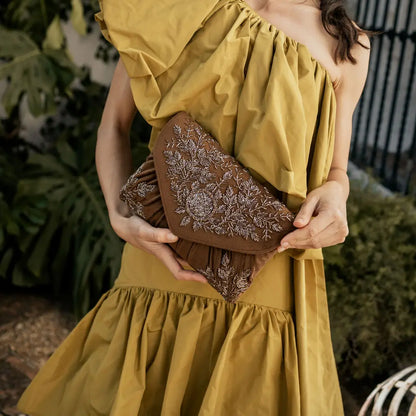 Bolso Sobre Sabina Marrón