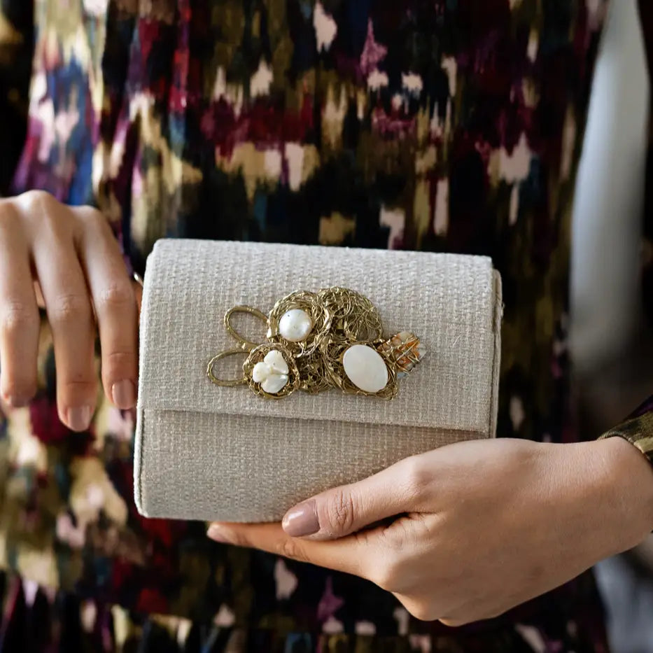 Bolso Rígido Mini Treasure Piedras Crema