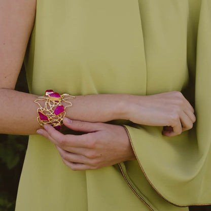 Brazalete Úrsula Ed. Limitada Rough Fucsia