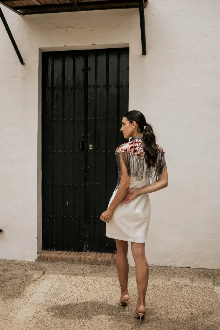 Capa Joya Elvy Gris perla, Dorado, Naranja y Rojo