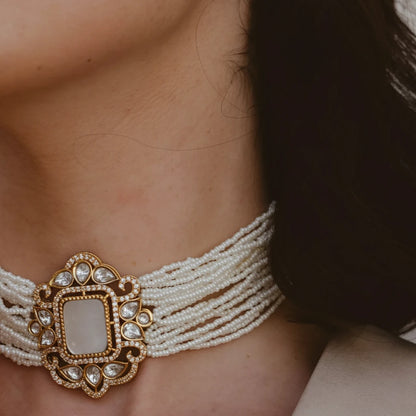 Choker Vintage Baline Mini Perlas