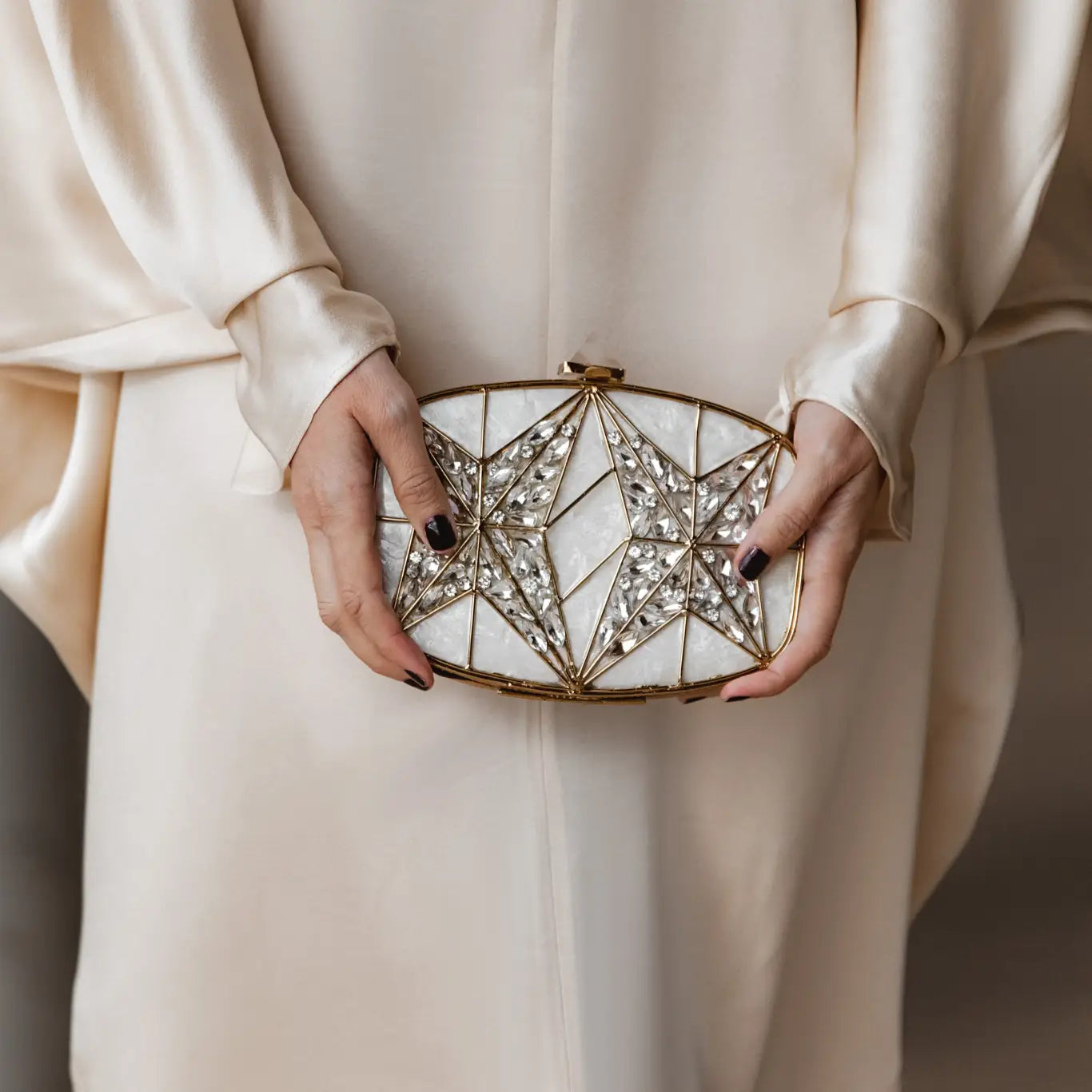 Clutch Deluxe Doshi Cristal