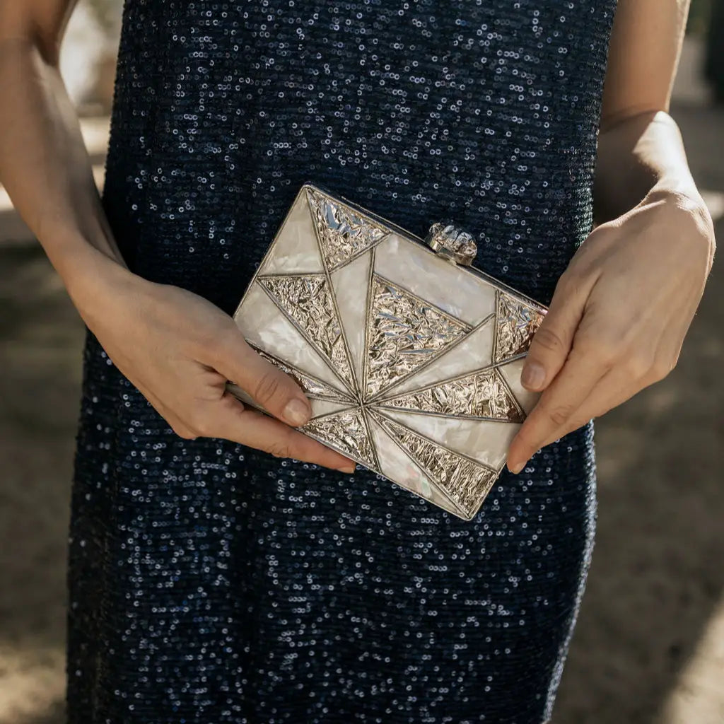 Clutch Deluxe Kochi Plata Nácar