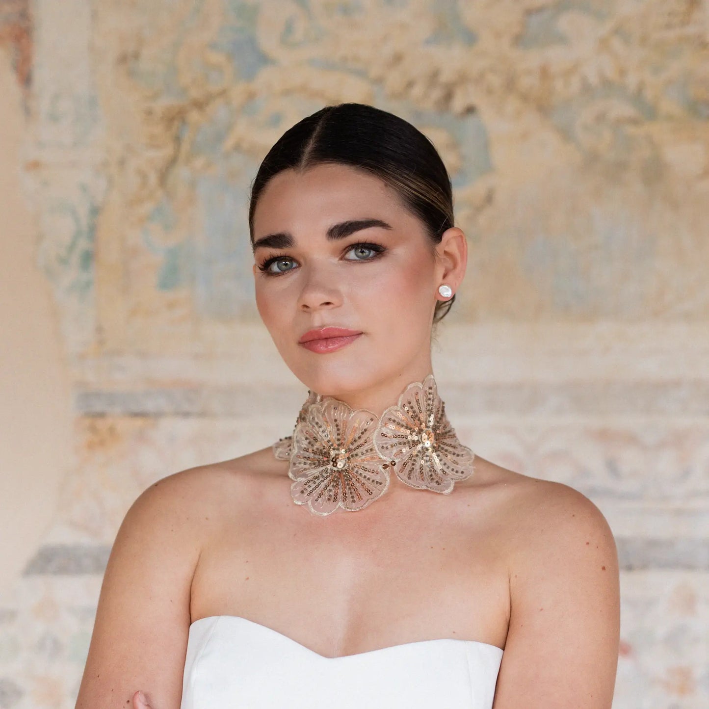 Choker Bordado Belle de Nuit Dorado