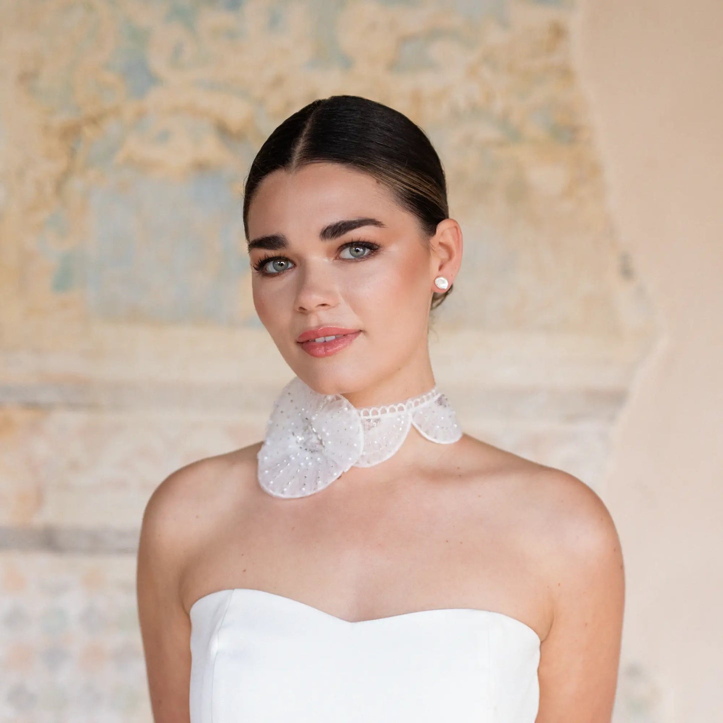 Choker Bordado Petal Queen Blanco